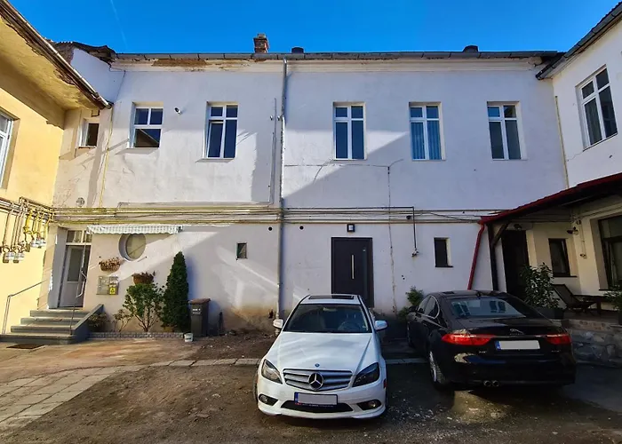 Zeiiss Apartments